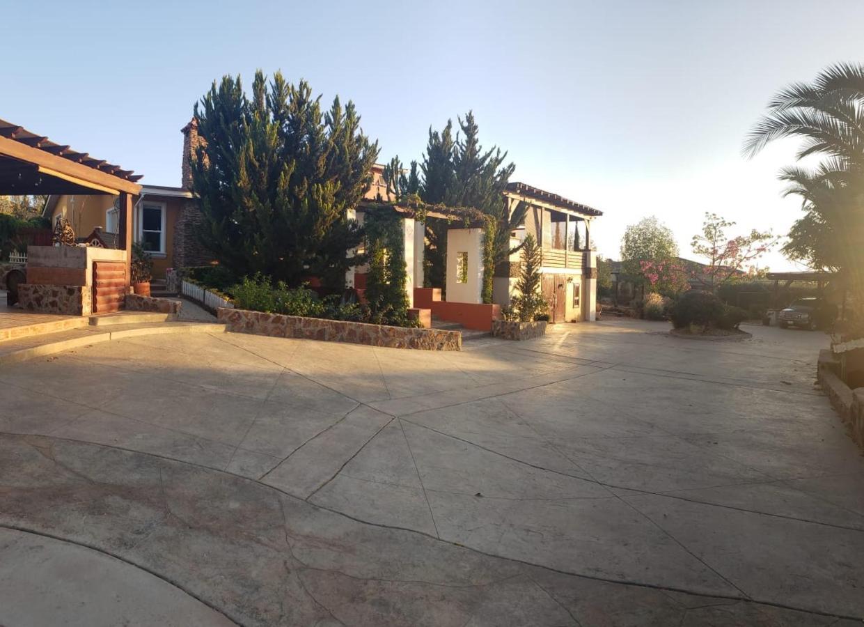 Tierra Mia Hacienda Ruta Del Vino Hotel บาเย เด กัวลาลูเป ภายนอก รูปภาพ